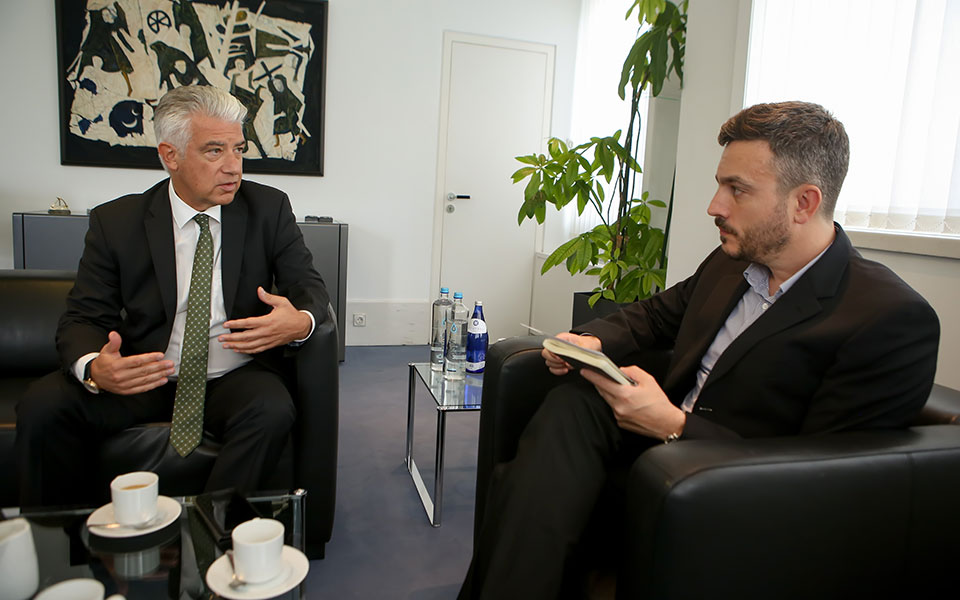 Ο νέος Γερμανός πρέσβης Ερνστ Ράιχελ στην «Κ»: Με την Ελλάδα συμπλέουμε για λύσεις στο προσφυγικό-1