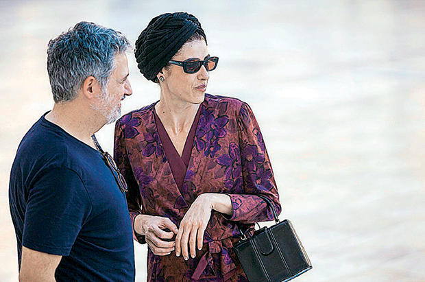 Ευτυχία, η γυναίκα, η δημιουργός-1