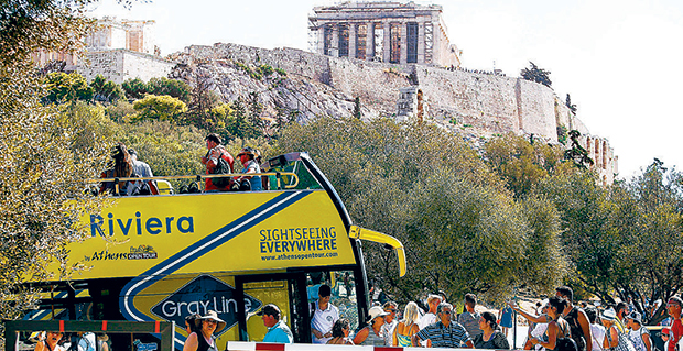 Ρεκόρ τουριστικών αφίξεων τον Οκτώβριο στην Αθήνα, αλλά μείωση τιμών στα ξενοδοχεία-1