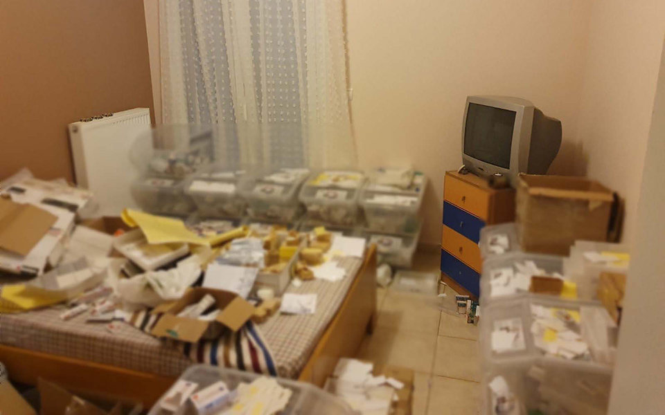 Εξαρθρώθηκε διεθνές κύκλωμα διακίνησης παράνομων αναβολικών (φωτογραφίες)-2
