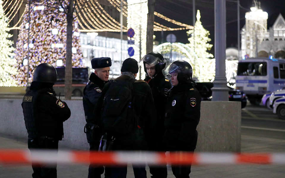Ρωσία: Σιωπή από τις αρχές για την πρωτοφανή χθεσινή επίθεση στην έδρα της FSB-2