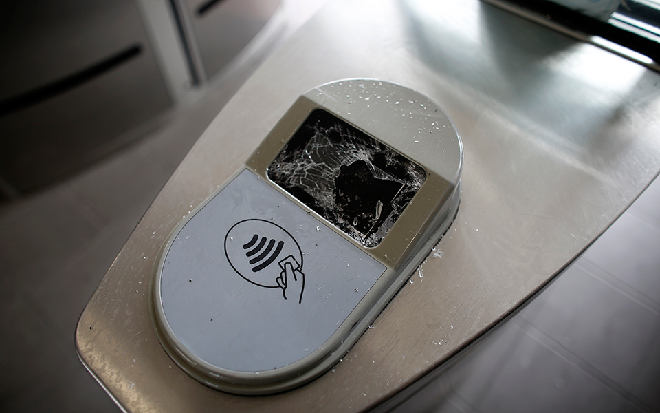 Μαρούσι: Επεισόδια μετά την επιχείρηση ανακατάληψης της έπαυλης Κουβέλου από αντιεξουσιαστές-4