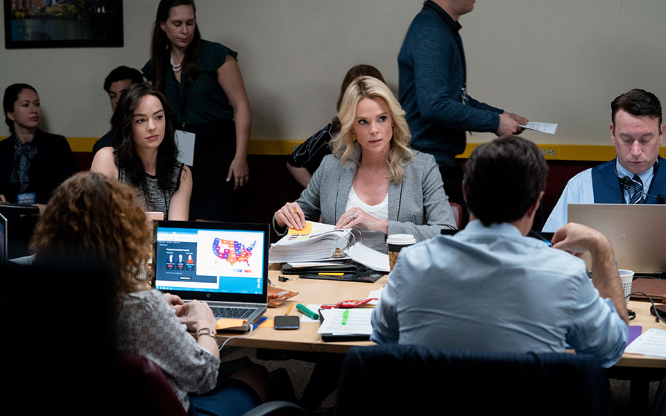 Γυναίκες ενωμένες, ποτέ νικημένες-1