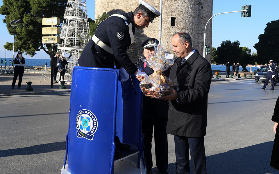 Εικόνες από το παρελθόν με τον ρυθμιστή τροχονόμο στο κέντρο της Θεσσαλονίκης-1