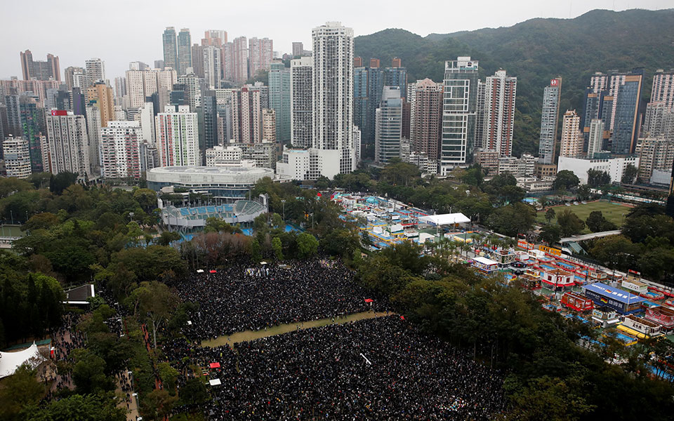 Εντυπωσιακές εκδηλώσεις για την υποδοχή του 2020 σε όλο τον πλανήτη-4