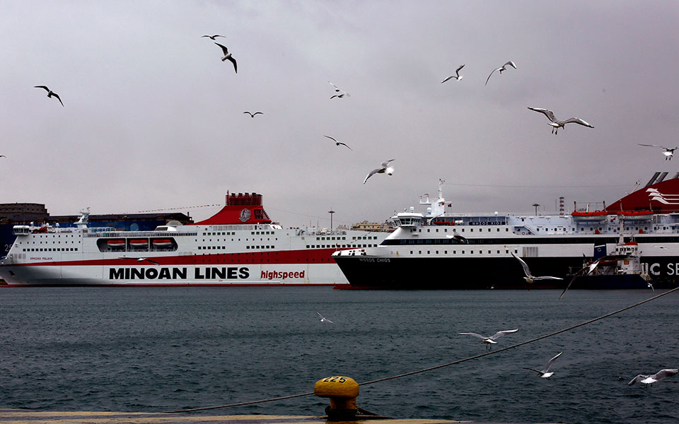 Δεύτερη ημέρα επέλασης του «Ηφαιστίωνα» με χιόνια και θυελλώδεις ανέμους – Πού εντοπίζονται προβλήματα-3