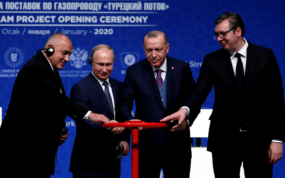 Πούτιν και Ερντογάν εγκαινίασαν τον TurkStream στην Κωνσταντινούπολη-2