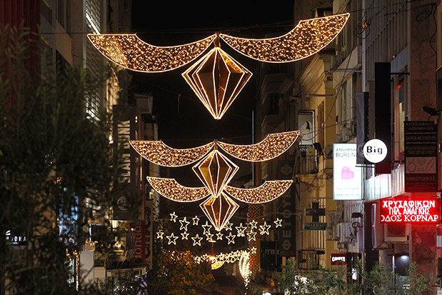 Η MYTILINEOS με την Protergia προσφέρει λίγη «ηλεκτρική μαγεία» στο εμπορικό τρίγωνο της Αθήνας-1