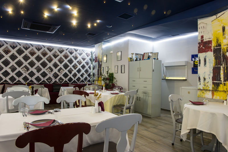 Γαστροδρόμιο εν Ολύμπω: 700 ετικέτες κρασιού – 30 είδη τυριών-1