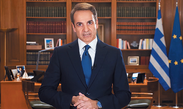 «Λευκός καπνός» με επιλογή Σακελλαροπούλου-1