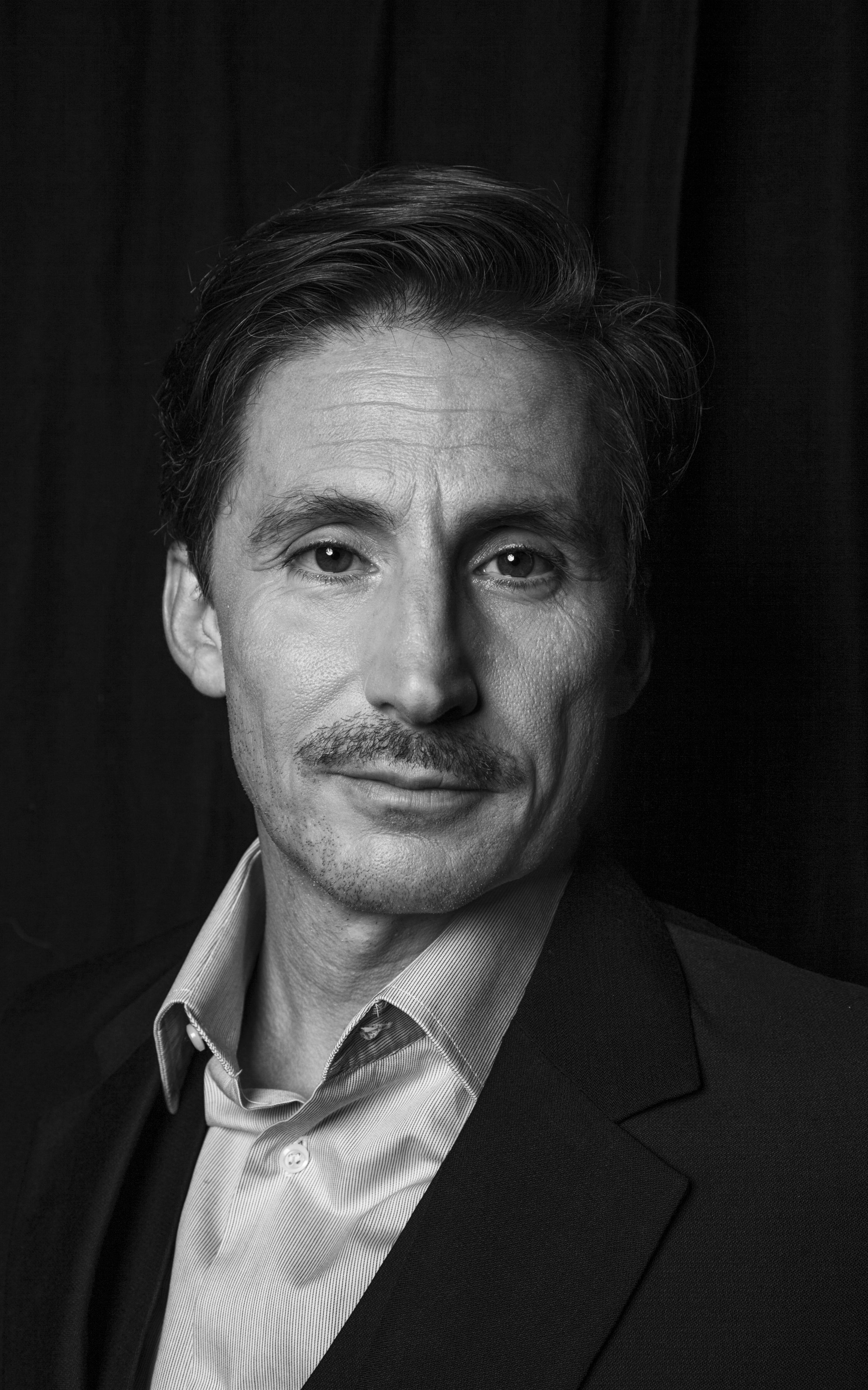 Ο Εμπειρίκος είναι ο φάρος μου-1