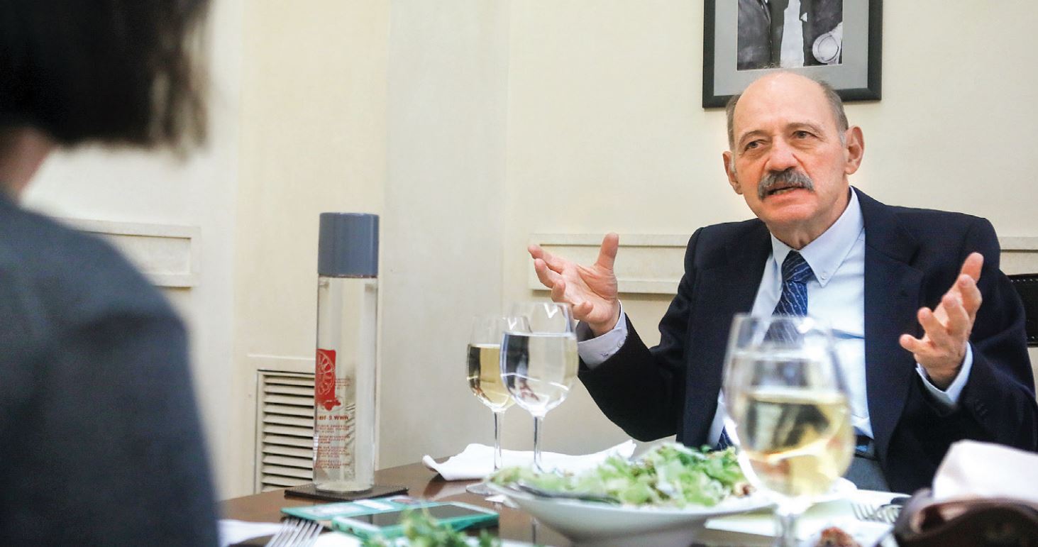 Κώστας Μπουραζέλης στην «Κ»: Εδώ κρίθηκε η Ιστορία της Δύσης-1