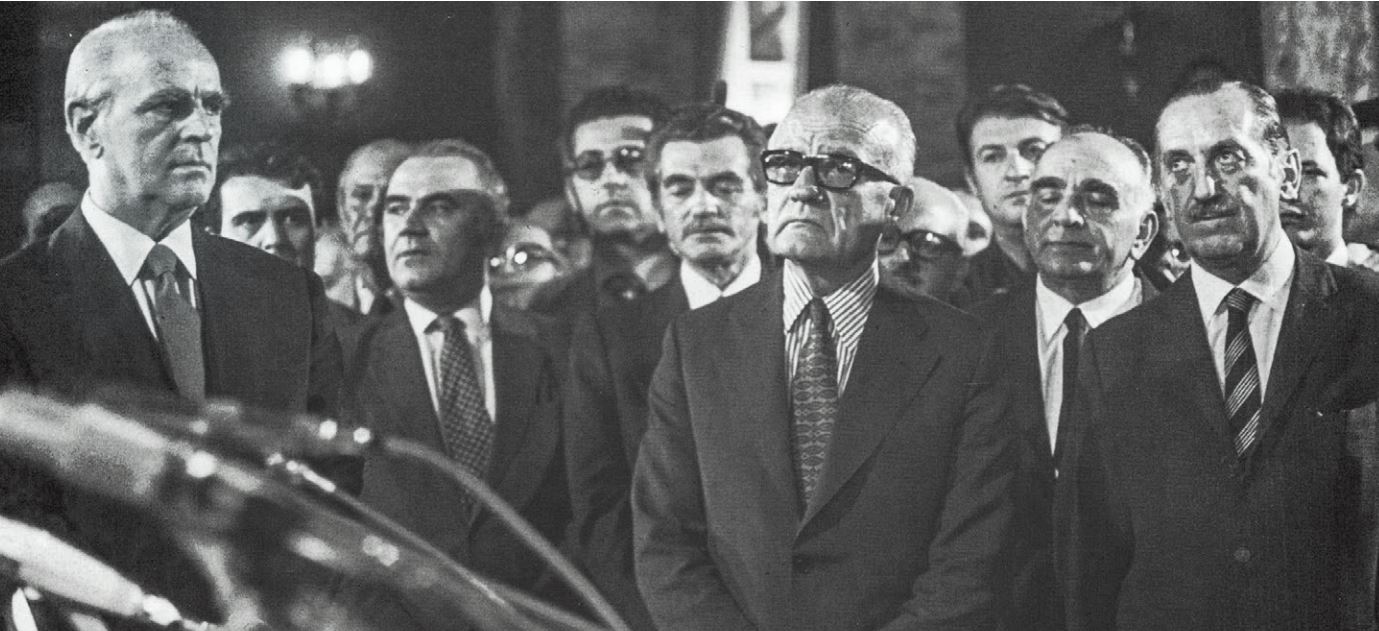 Οι πρώτοι μήνες της Μεταπολίτευσης-3