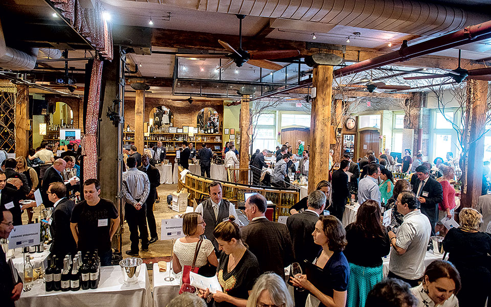 Greek wine and the City-1