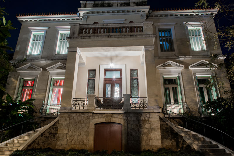 Εκεί όπου γράφεται ο ορισμός της επιτυχημένης εξόδου-1