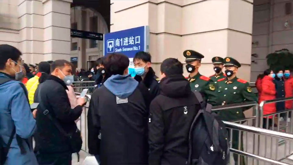 Συναγερμός για τον κοροναϊό – Και δεύτερη πόλη σε καραντίνα στην Κίνα-1