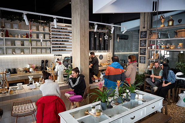 Ιωάννινα: Βόλτες σε δρόμους παλιούς-7