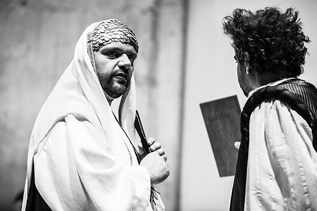 Μήδεια, του Μποστ στο Θέατρο Ροές-1