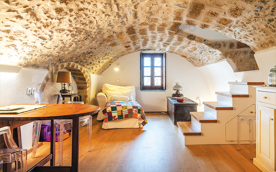 “Ταξίδια”, αυτή την Κυριακή με την Καθημερινή ταξιδεύουμε Μονεμβασιά και Κόστα Ρίκα.-2