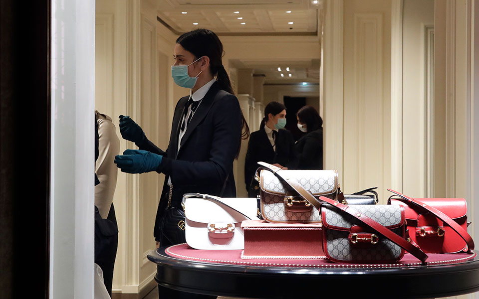 Σε διεθνή «καραντίνα» τίθεται η Κίνα λόγω κορωνοϊού – Αντιδρά το Πεκίνο-3