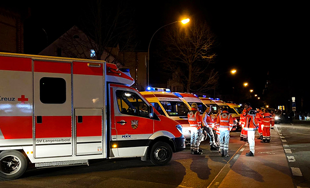 Πολύνεκρη επίθεση στη Γερμανία – Ακροδεξιά κίνητρα είχε ο δράστης σύμφωνα με τους εισαγγελείς-1