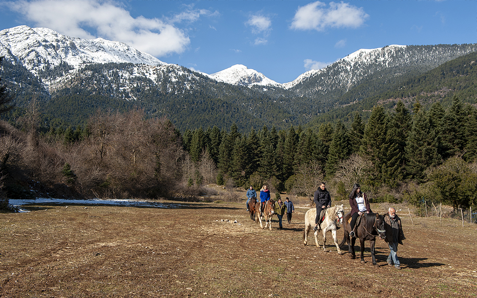 ΤΑΞΙΔΙΑ, αυτή την Κυριακή με την Καθημερινή περιηγούμαστε στο οροπέδιο του Φενεού και περπατάμε στα τείχη του Ντουμπρόβνικ-3