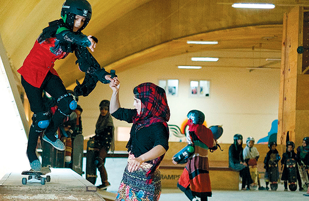 Με το βλέμμα στραμμένο στον πλανήτη-2