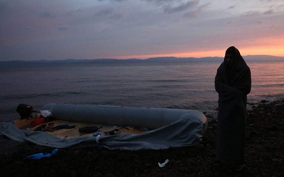 Ετοιμοι για «απόβαση» στη Λέσβο 150.000 μετανάστες και πρόσφυγες-2