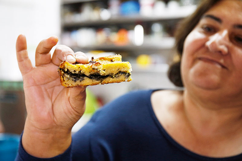 Οι γυναίκες των Αγράφων: σκληρά χέρια, τρυφερή μαγειρική-3