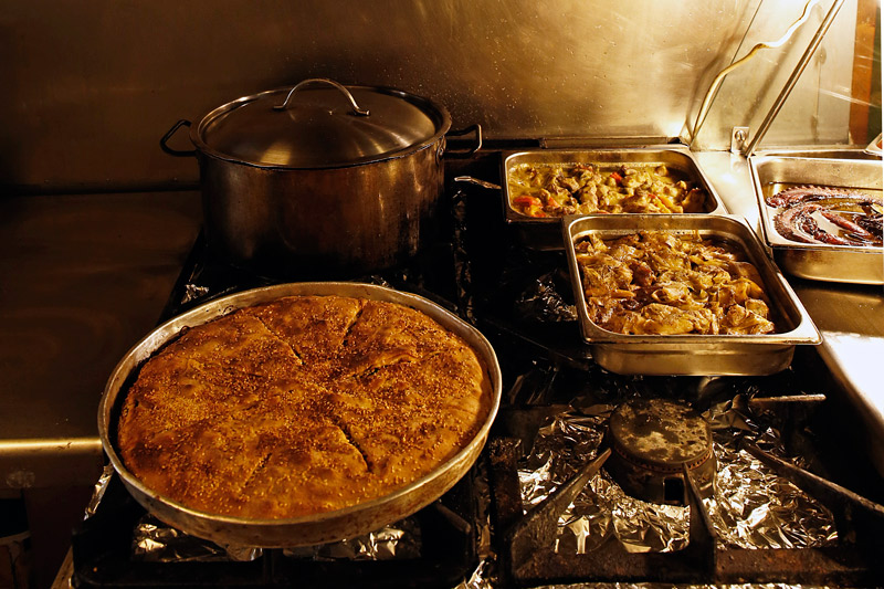 Γαστρονόμος Μαρτίου “Ομόνοια ξανά”, σήμερα με την Καθημερινή της Κυριακής-5