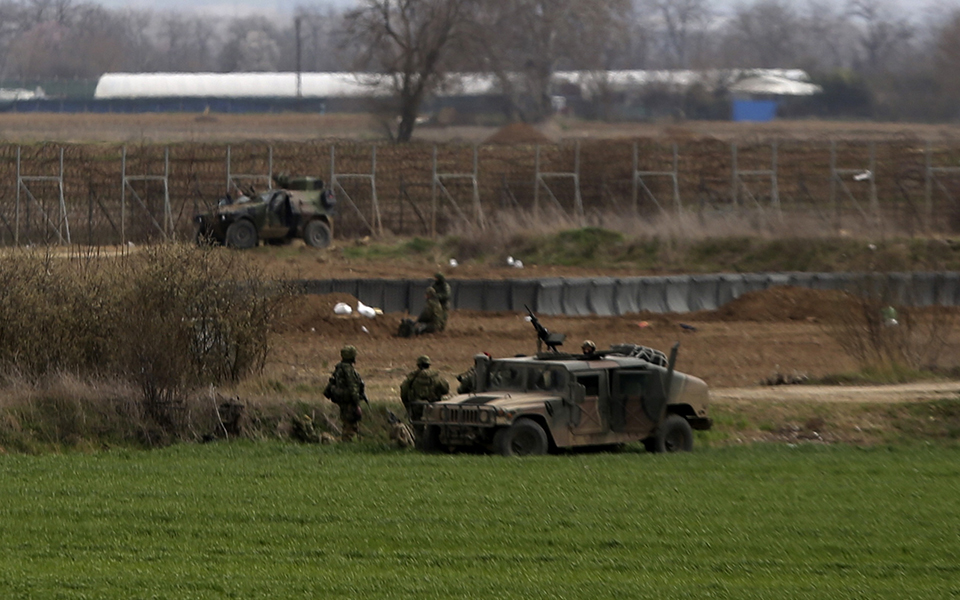«Θωρακισμένος» ο Εβρος – Ενισχύεται ο φράχτης (βίντεο – φωτογραφίες)-1