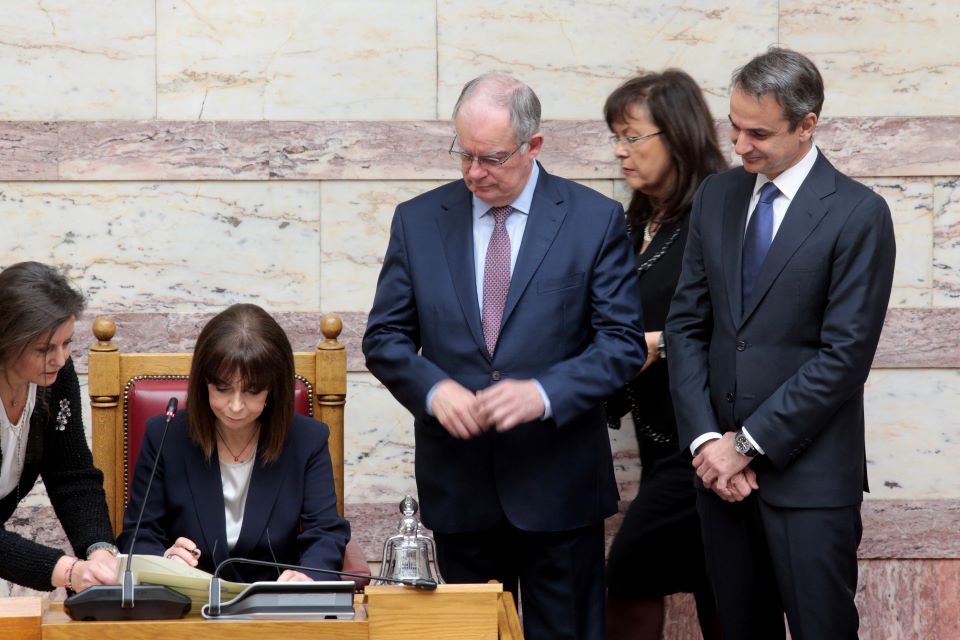 Oρκίστηκε Πρόεδρος της Δημοκρατίας η Αικατερίνη Σακελλαροπούλου-3