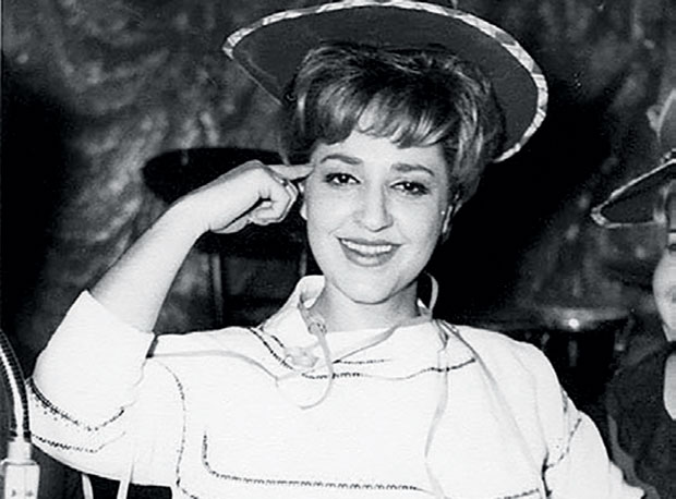 «Ησυχία παρακαλώ, κόκκινο, γράφουμε!»-2