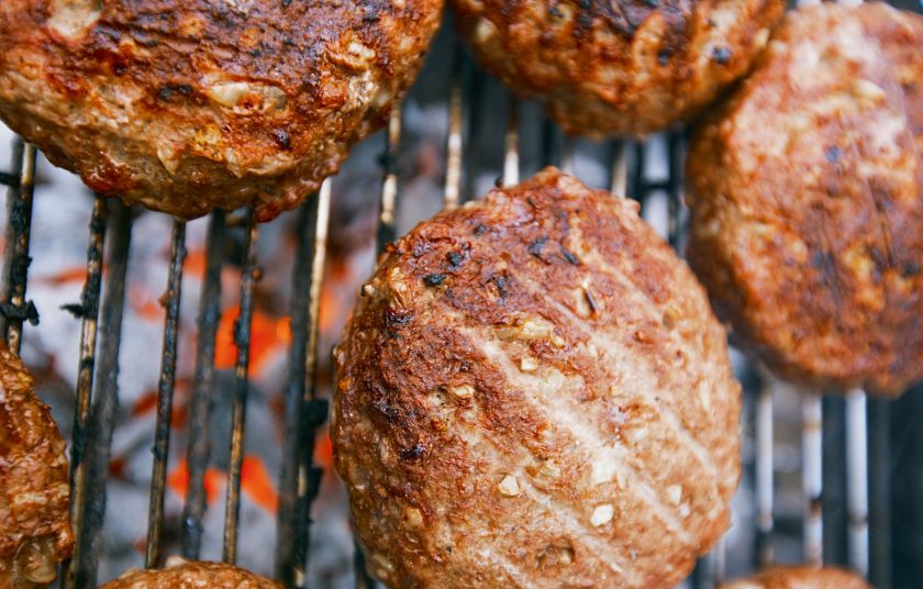 Αφιέρωμα: Μπιφτέκια για μερακλήδες (16 συνταγές)-1