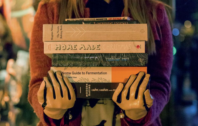 Αφιέρωμα: Ταξιδεύουμε μέσα από βιβλία μαγειρικής-1