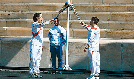 Ολυμπιακή Φλόγα: Φως πιο συμβολικό από ποτέ-1