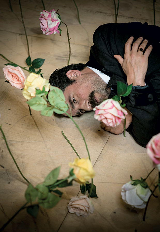 Τάσος Νούσιας: «Η υποκριτική είναι ένας παιδότοπος για τις ψυχές μας»-2