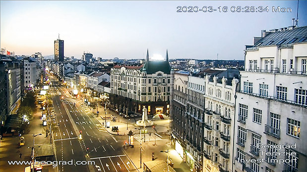 Κόβοντας κίνηση στον κόσμο-4