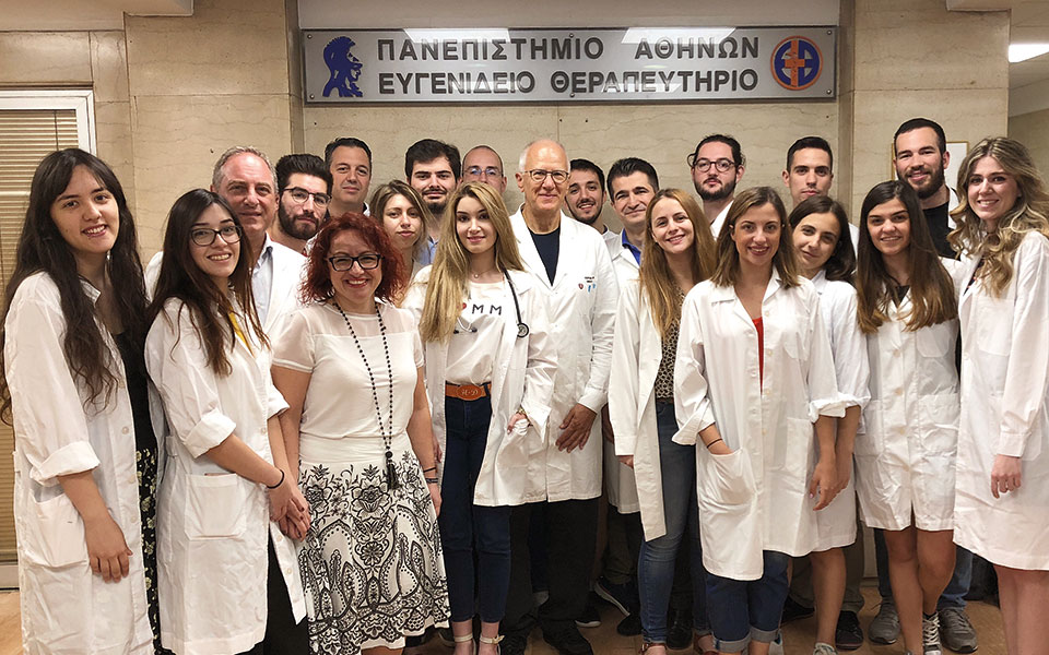 Δημήτρης Λινός: Ο χειρουργός που ζωγραφίζει-2