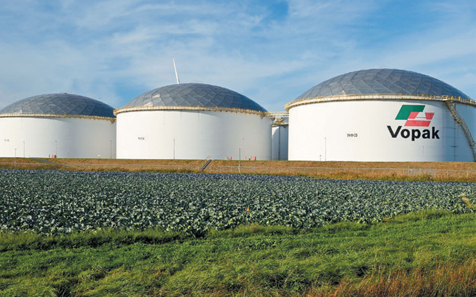 Κραχ στην αγορά πετρελαίου με αρνητικές τιμές για το αργό-1