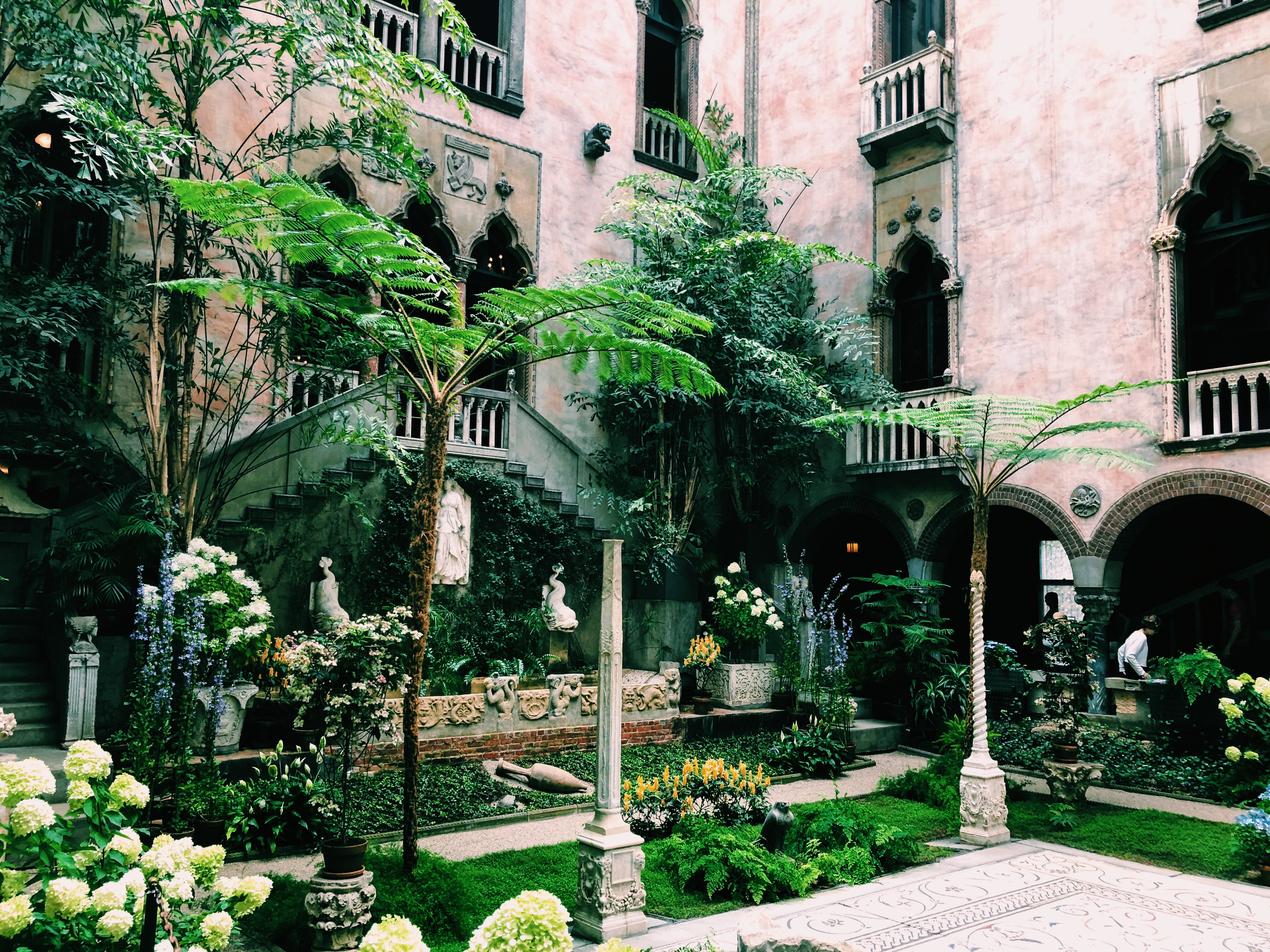 Ματιές στον κόσμο-4