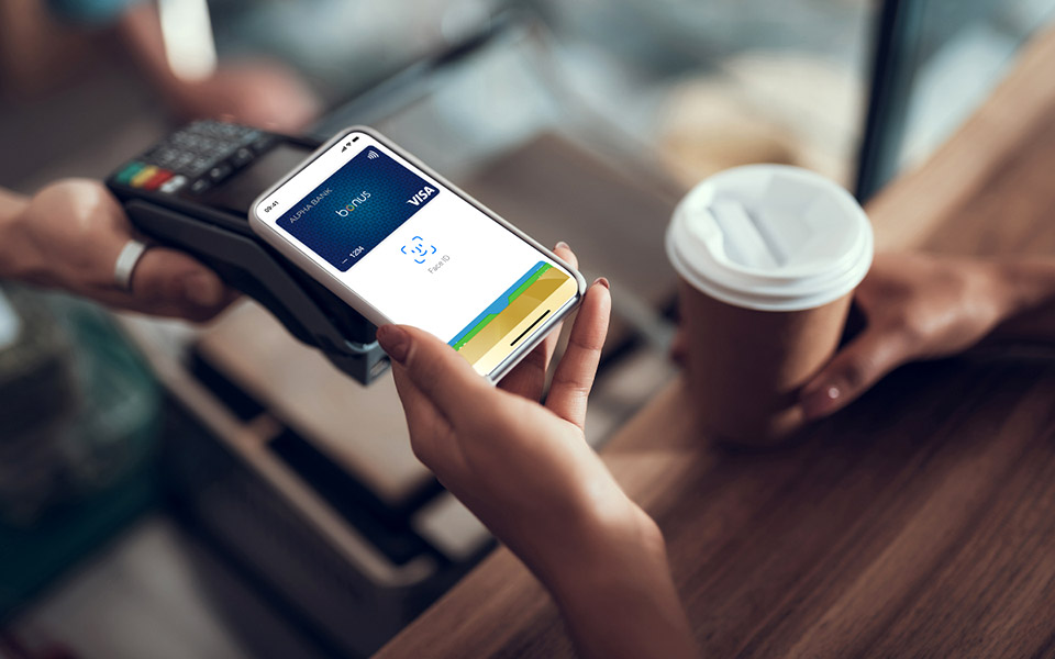 Ανέπαφες συναλλαγές από την Alpha Bank και το Apple Pay-1