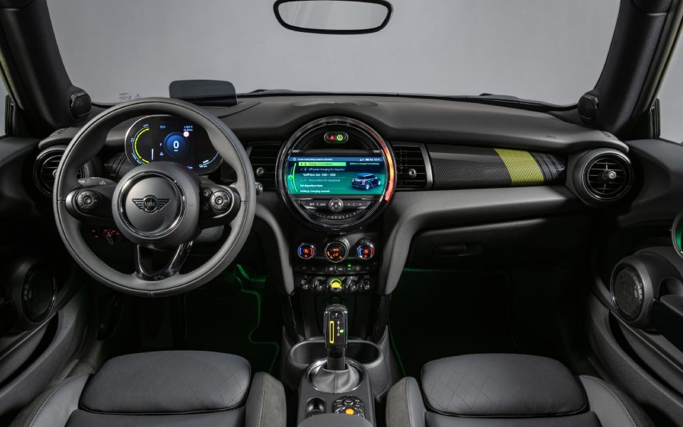 Online παρουσίαση του νέου MINI Cooper SE-2