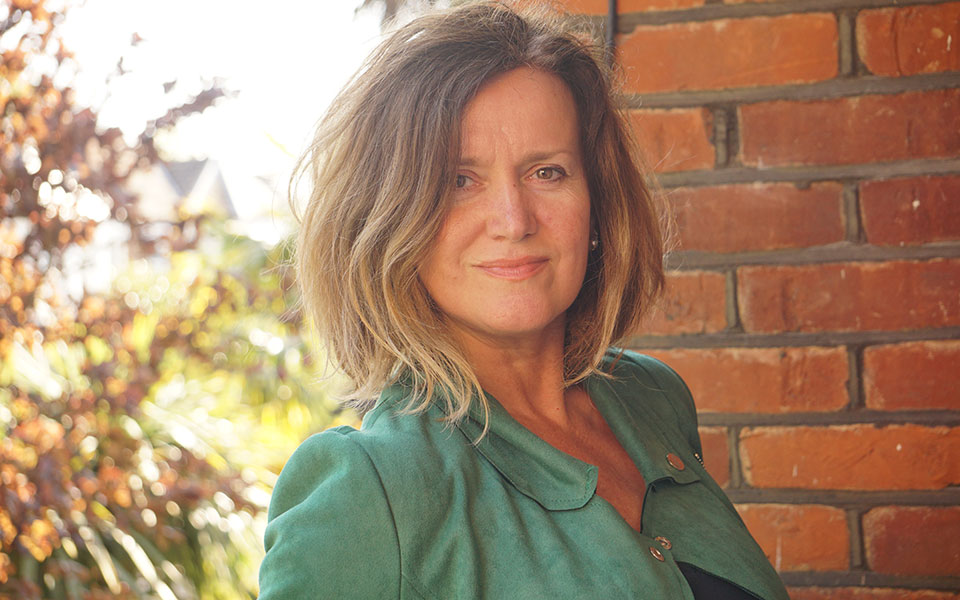 H καραντίνα αλλού-6