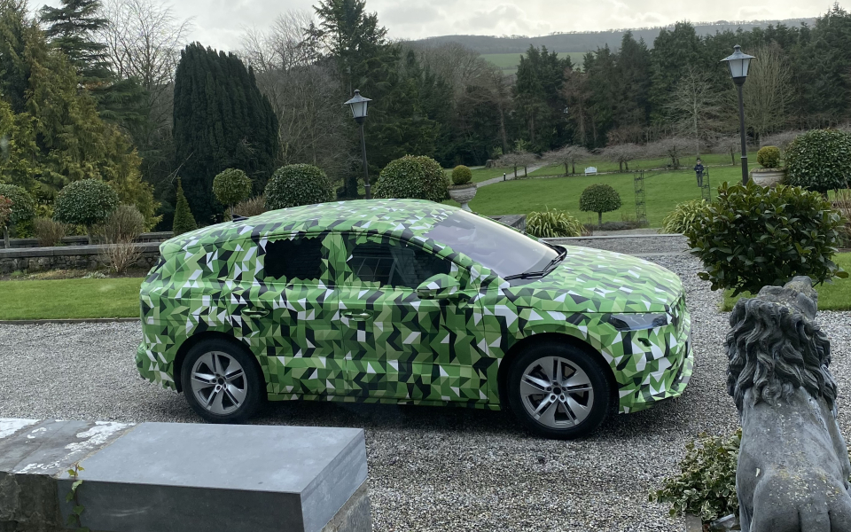 Οδηγούμε το πρωτότυπο Skoda Enyaq iV στην Ιρλανδία-1