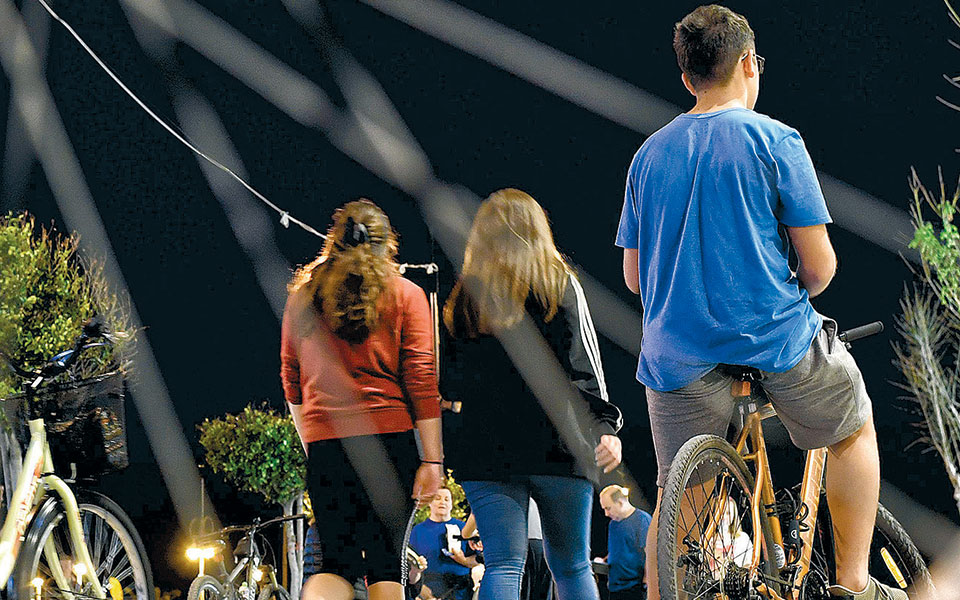 Συναγερμός για υπαίθρια πάρτι-1