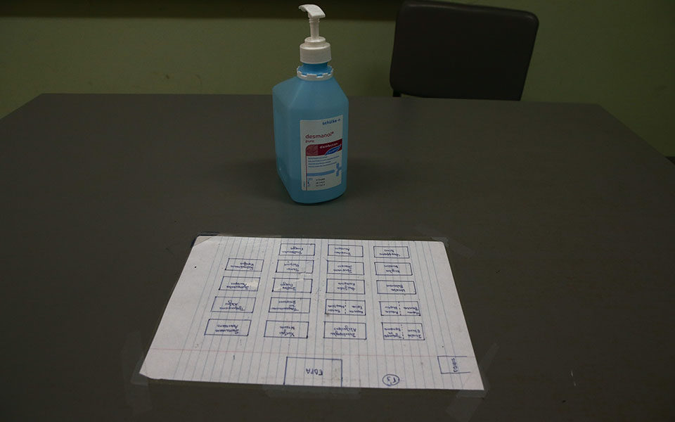 Ανοιξαν σήμερα τα σχολεία μετά το lockdown στις 11 Μαρτίου-4