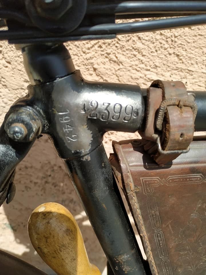 Λάτρης της Ιστορίας ανακάλυψε στη Θεσσαλονίκη σπάνιο ποδήλατο της Βέρμαχτ (φωτογραφίες)-1