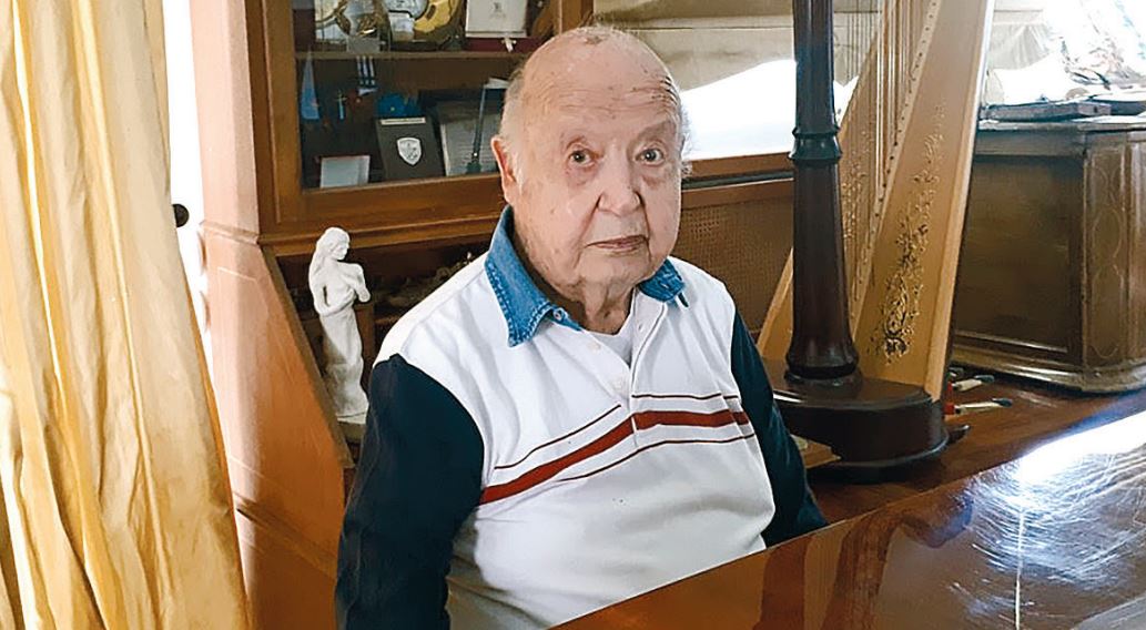 Διαβάστε στην «Καθημερινή της Κυριακής»-4