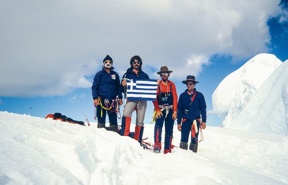 Διαβάστε στην «Καθημερινή της Κυριακής»-2